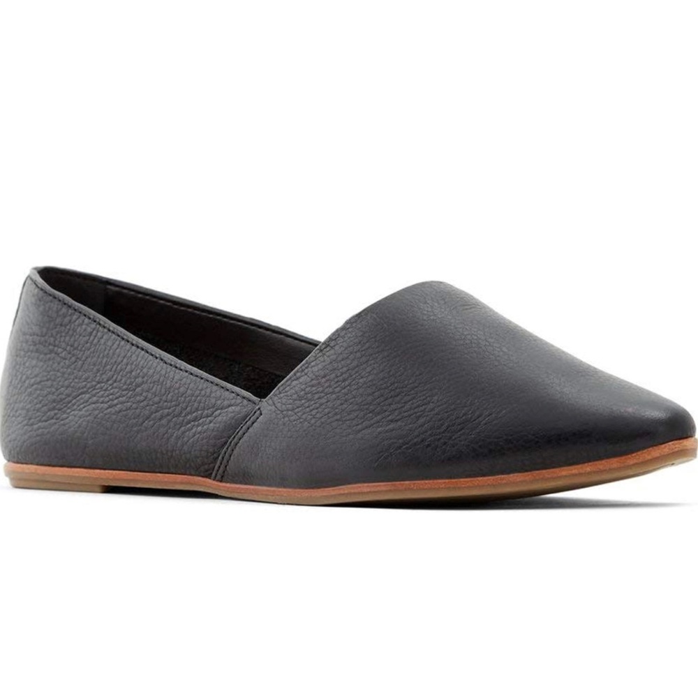 Aldo leather flats size 9